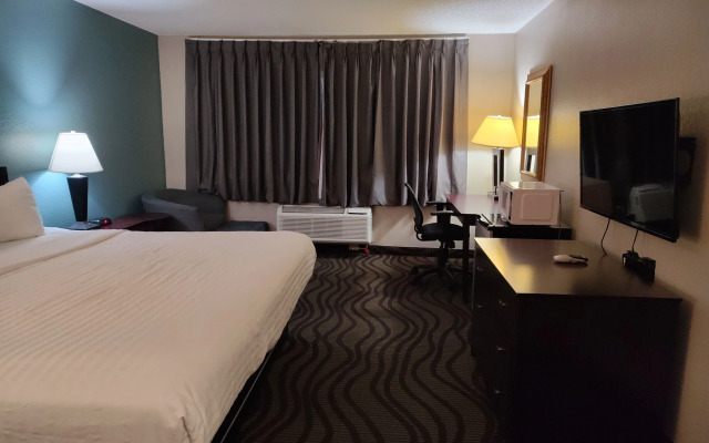 Baymont Inn & Suites by Wyndham Lincoln NE