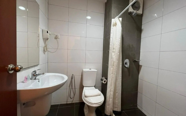 SSL Traders Hotel