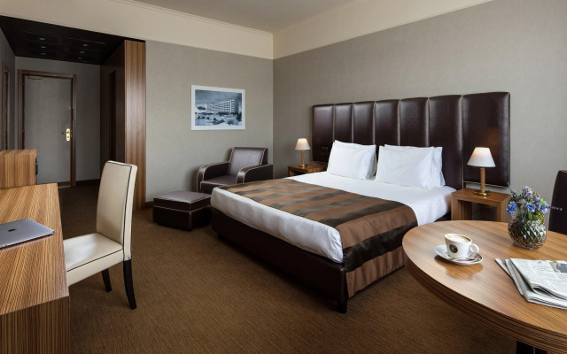 Holiday Inn Rome- Eur Parco Dei Medici by IHG