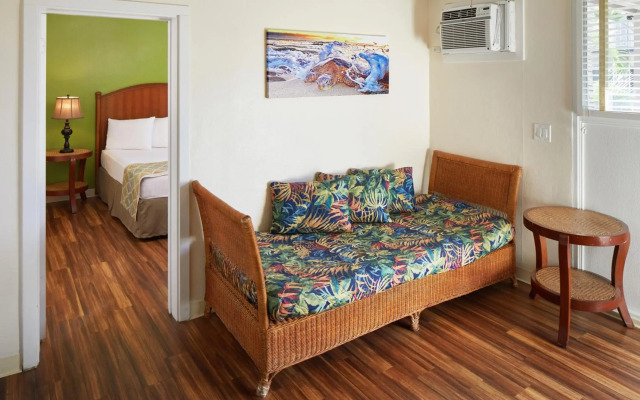 Pacific Marina Inn Airport Hotel