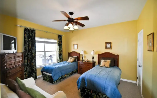 Sun Spot - 104 Vargas Ct