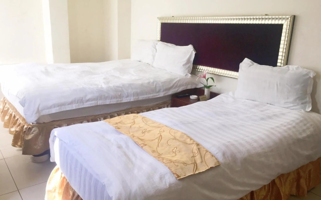 Shengtang Business Hotel