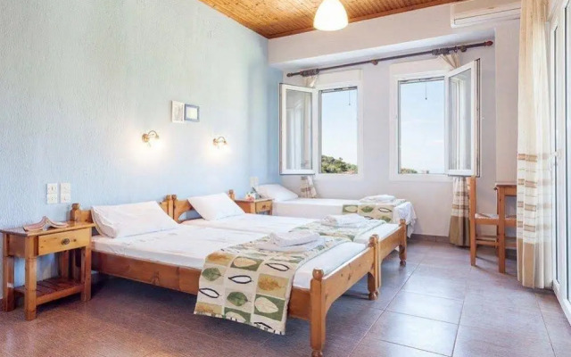 Pefkos Studios and Apartments