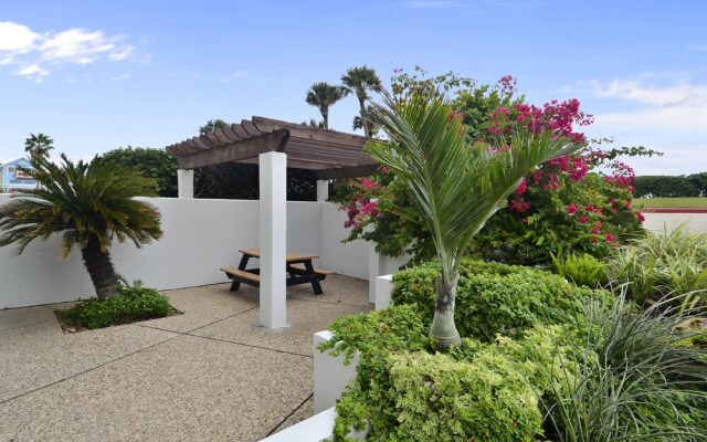 Casa del Mar 318 by RedAwning