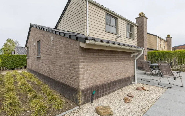 Ideal Holiday Home by the sea