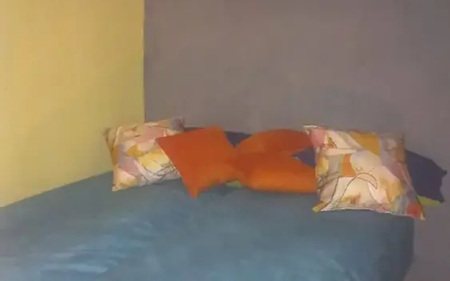 Modern famely Suit City Center