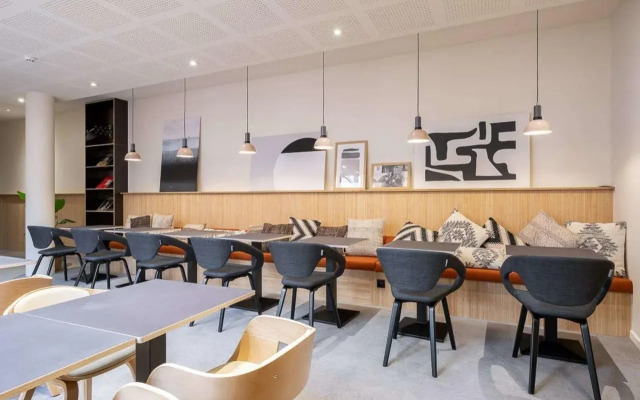 Alma Grand Place Hotel