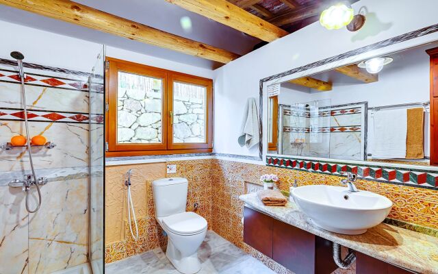 Cretan Kera Villa Heated Pool