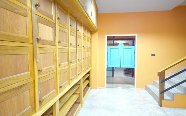 NOMAD Hostel Krabi