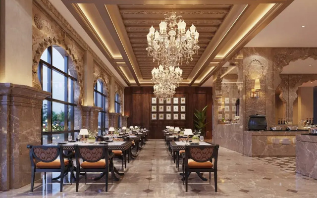 Wyndham Grand Udaipur Fateh Sagar Lake