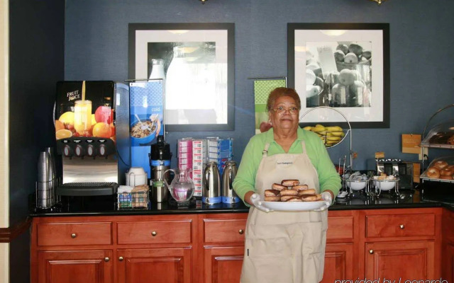 Hampton Inn Hinesville