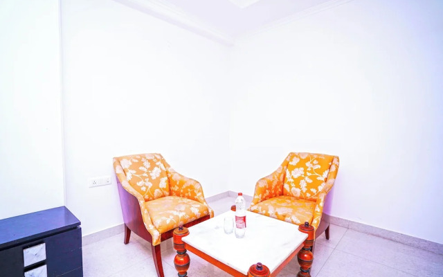 Hotel Moon Taj Near Yashobhoomi