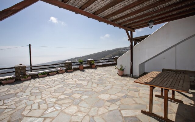 Tinos Delight