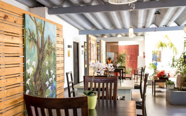 Casa Maria Airport B&B