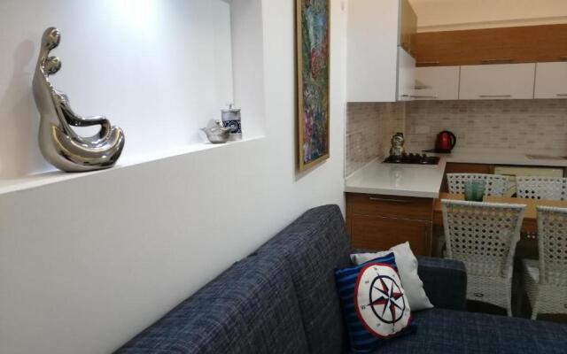 Havuzlu tatil evi , BUTTERFLİES HOUSE