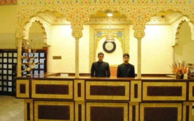 Hotel Fort Chandragupt Jaipur