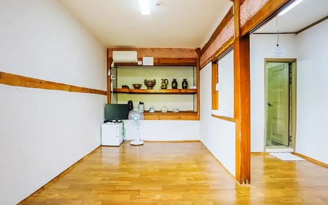 Jeonju Ongoeul Hanok Stay