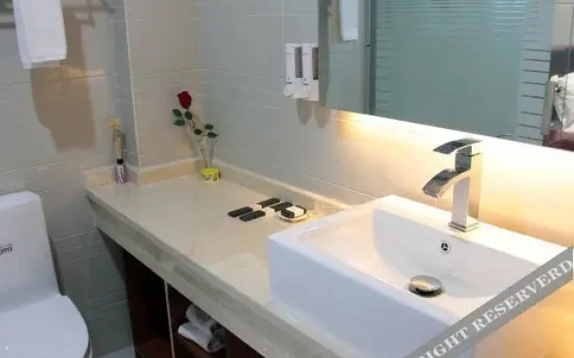 Xinhao Business Hotel