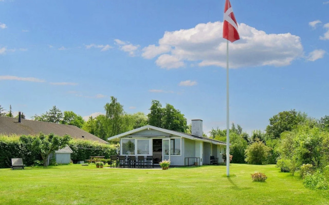 6 Person Holiday Home in Jaegerspris