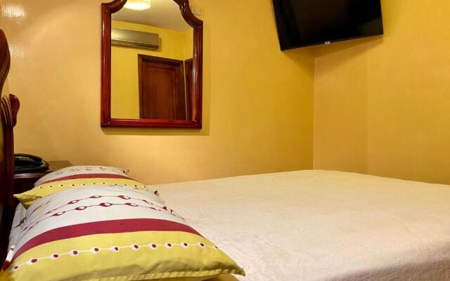 Hostal Montesa