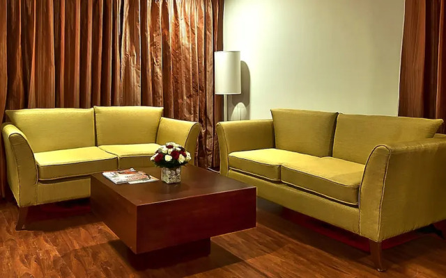 The Golden Plaza Hotel & Spa