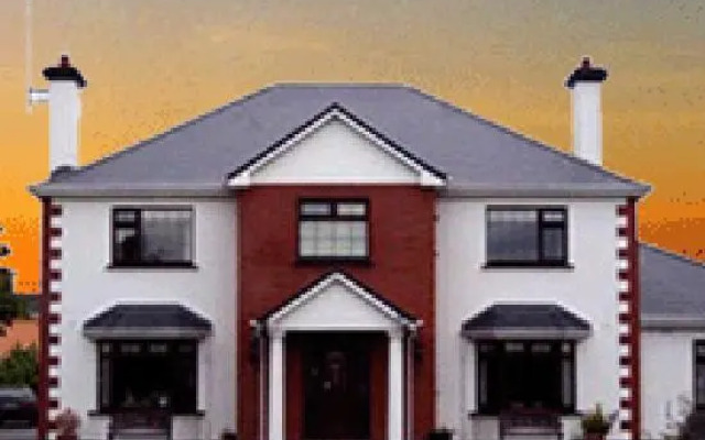 Claddagh Moon B&B