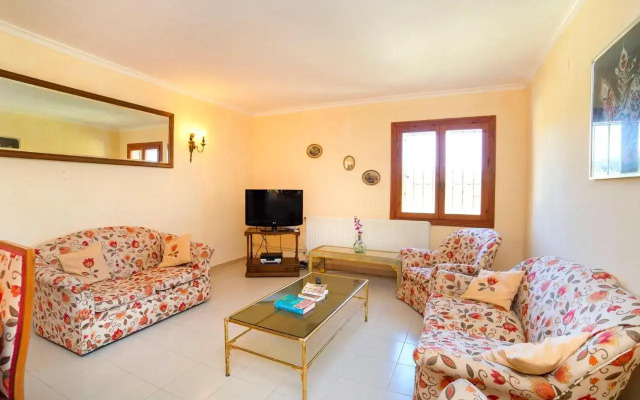 Holiday Home Amarilla