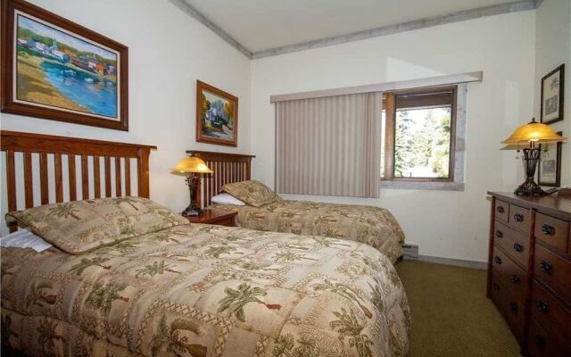 Mountainback #12, Loft