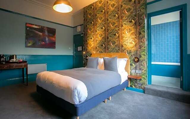 The Ship Rooms