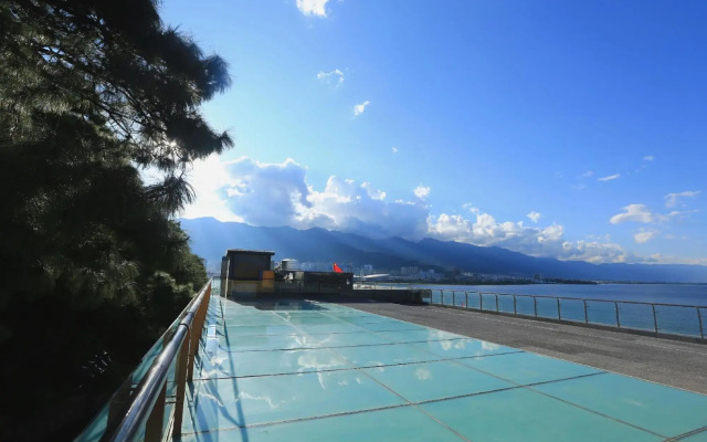 Dali Junbo Haiyue Seaview Hotel