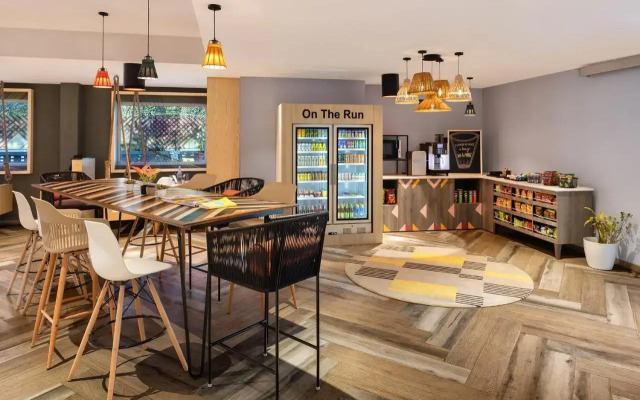 Ginger Mumbai Airport