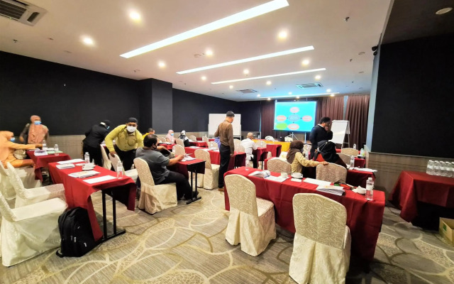 Nexus Business Suite Hotel