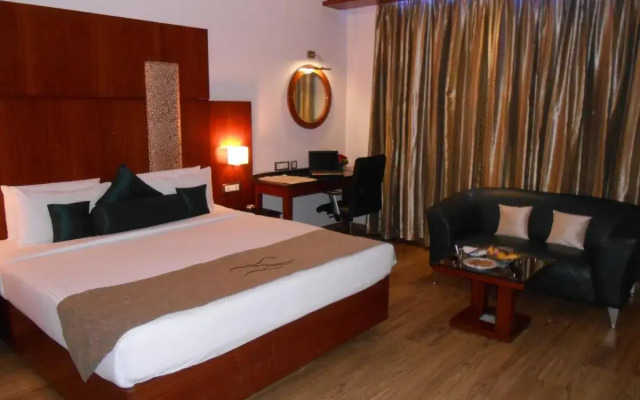 The Citrine Hotel - Seshadripuram