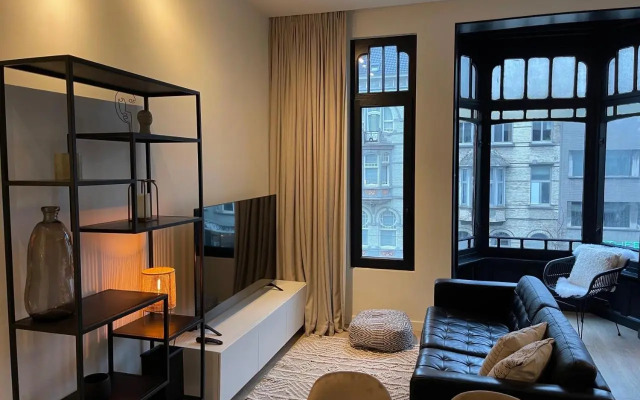 Casa Clementina - 3 Bedroom Apartment in a Art-Nouveau House