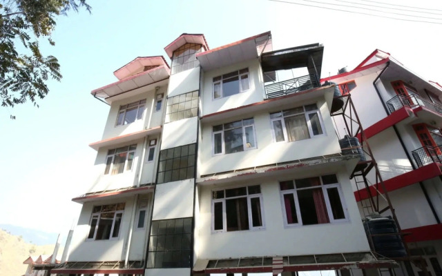 OYO 10408 Home Exotic 2BHK Near Dhalli