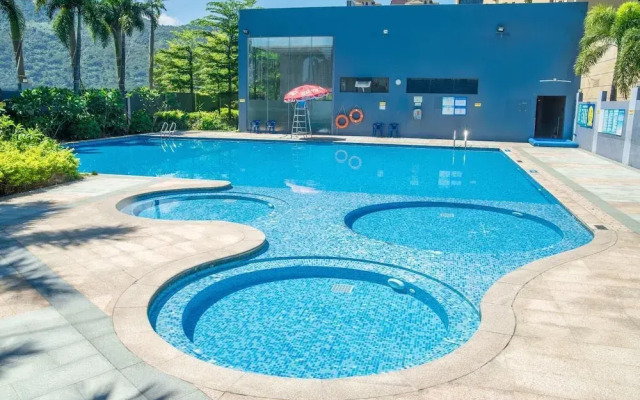 Ramada Plaza Huizhou East