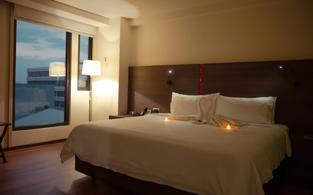 Holiday Inn Express Mexico Aeropuerto by IHG