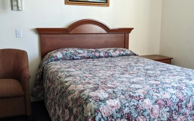 Lighthouse Inn