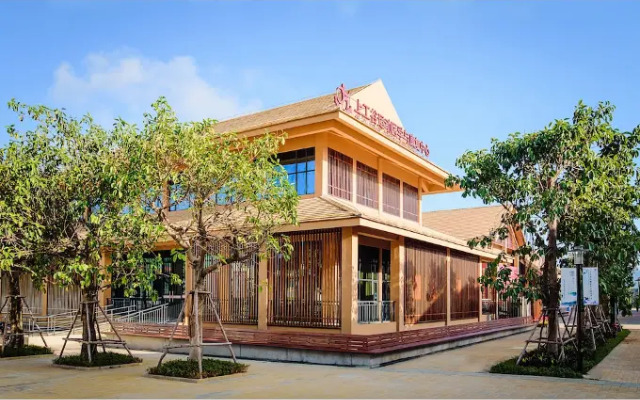 Sanya Shanggong Rehabilitation Villa