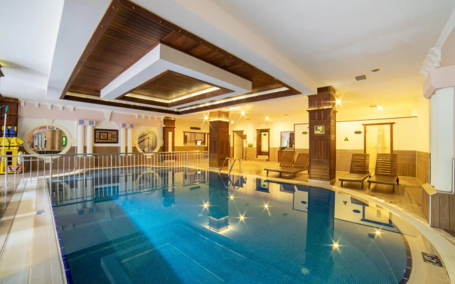 Club Paradiso Hotel