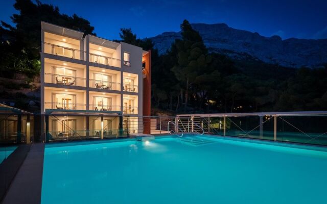 Noemia Apartments