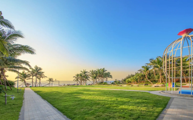 Four Points by Sheraton Wuchuan Loong Bay