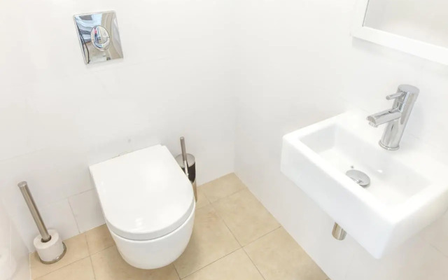 Modern Apartment Charvátova