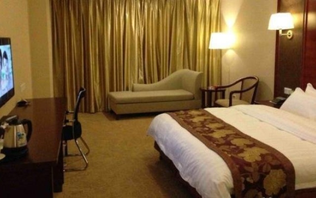 Tokang International Hotel – Guest Rooms – Xianning