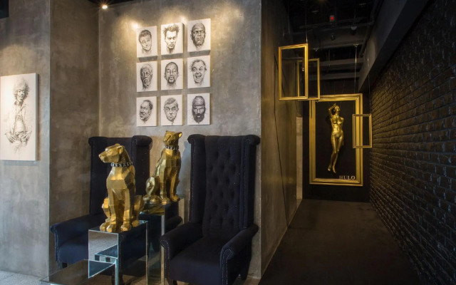 The Hulo Hotel Gallery