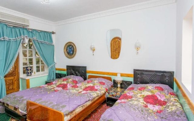 Furkat Guest House