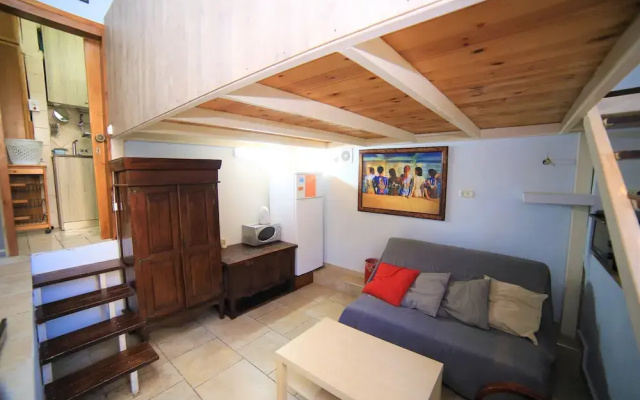 Ahuzat Shaul - Apartment