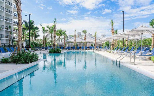 The Perry Hotel Naples