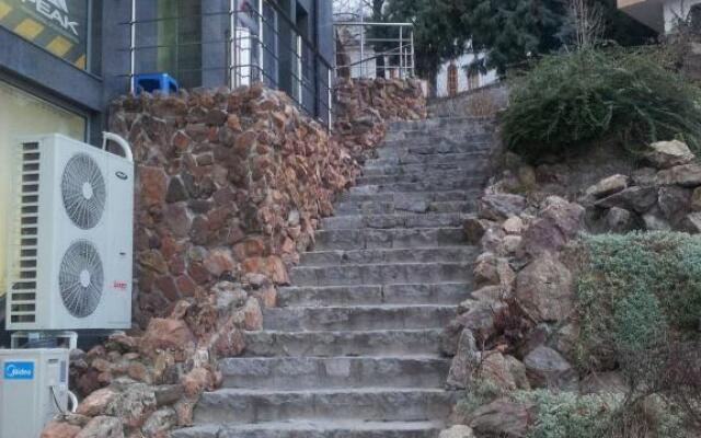 Sandanski Peak Guest Rooms