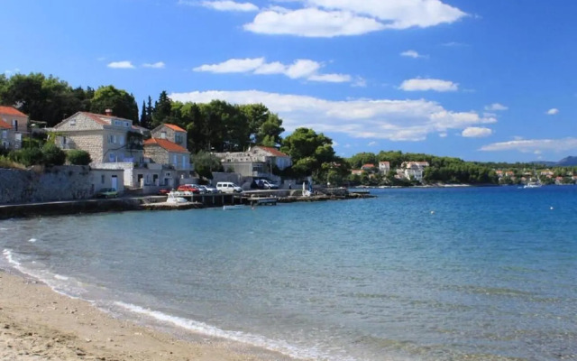 Apartments Rud - 15 m from sea